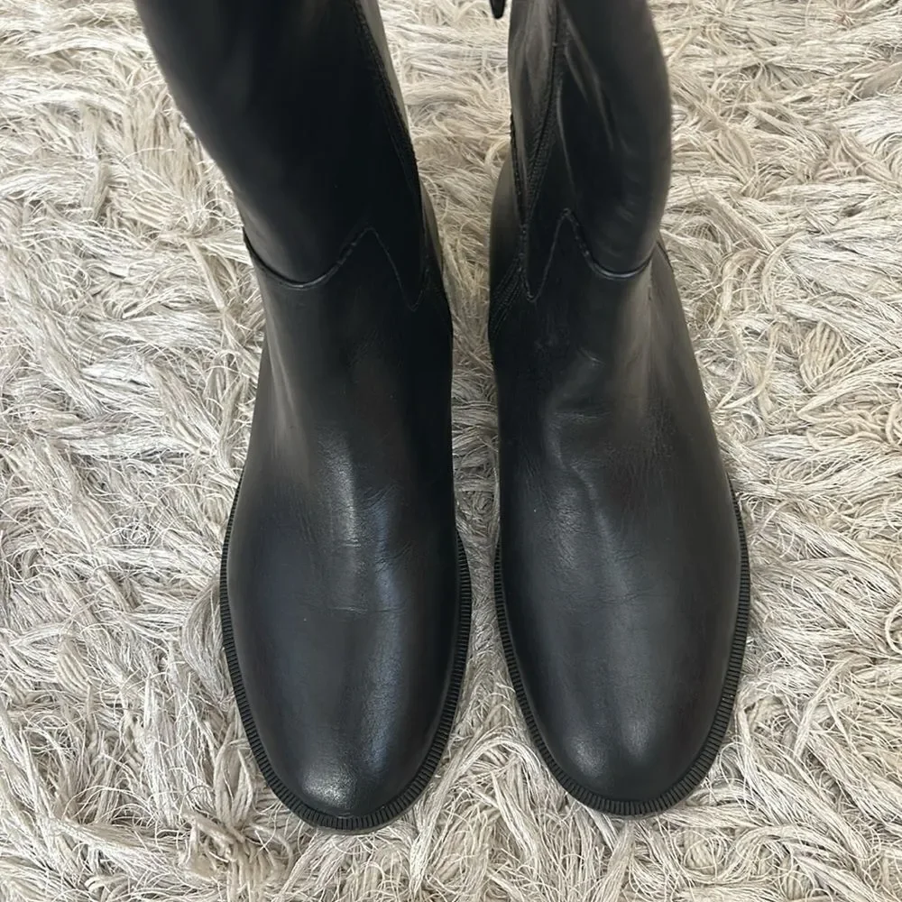 NWOB Tory Burch Calf Leather T-Hardware Tall Riding Boots in Perfect Black sz 6